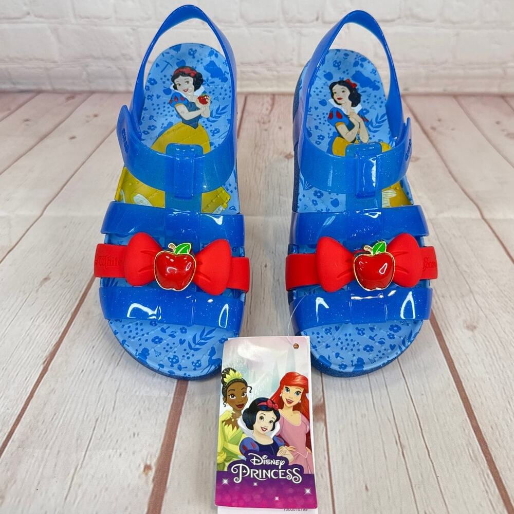 Crocs Disney Snow White Isabella Bright Cobalt Sandals Kids Size J3 209676-4JL - Picture 7 of 10